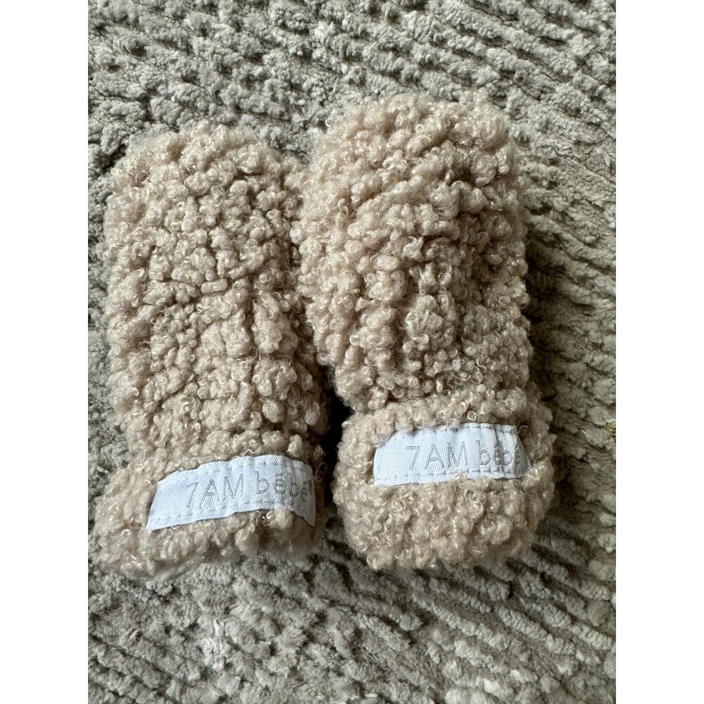 7am Enfant Mittens Teddy Oatmeal (0-6mo)